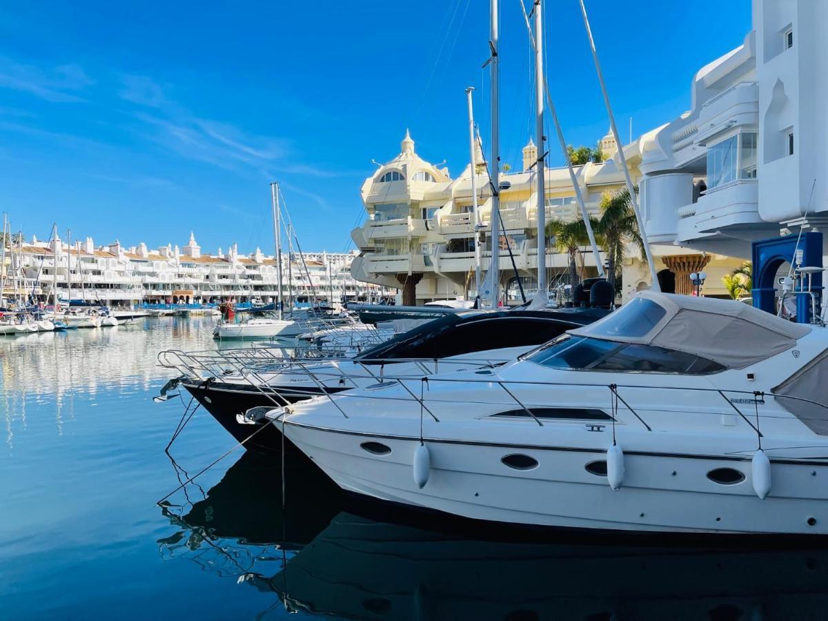 G&G Isla Marina Puerto Apartment Benalmadena Luaran gambar